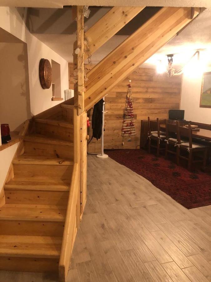 Les Cheminees Lägenhet La Thuile Exteriör bild